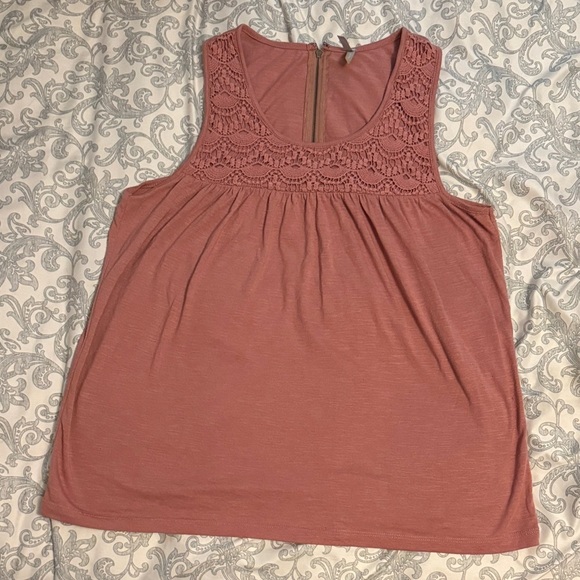Vanity Tops - Vanity Mauve Crochet Detail Tank Top